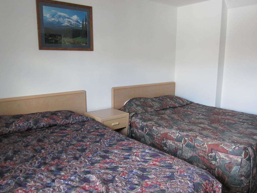 Oasis Hotel キャッシュ・クリーク 部屋 写真